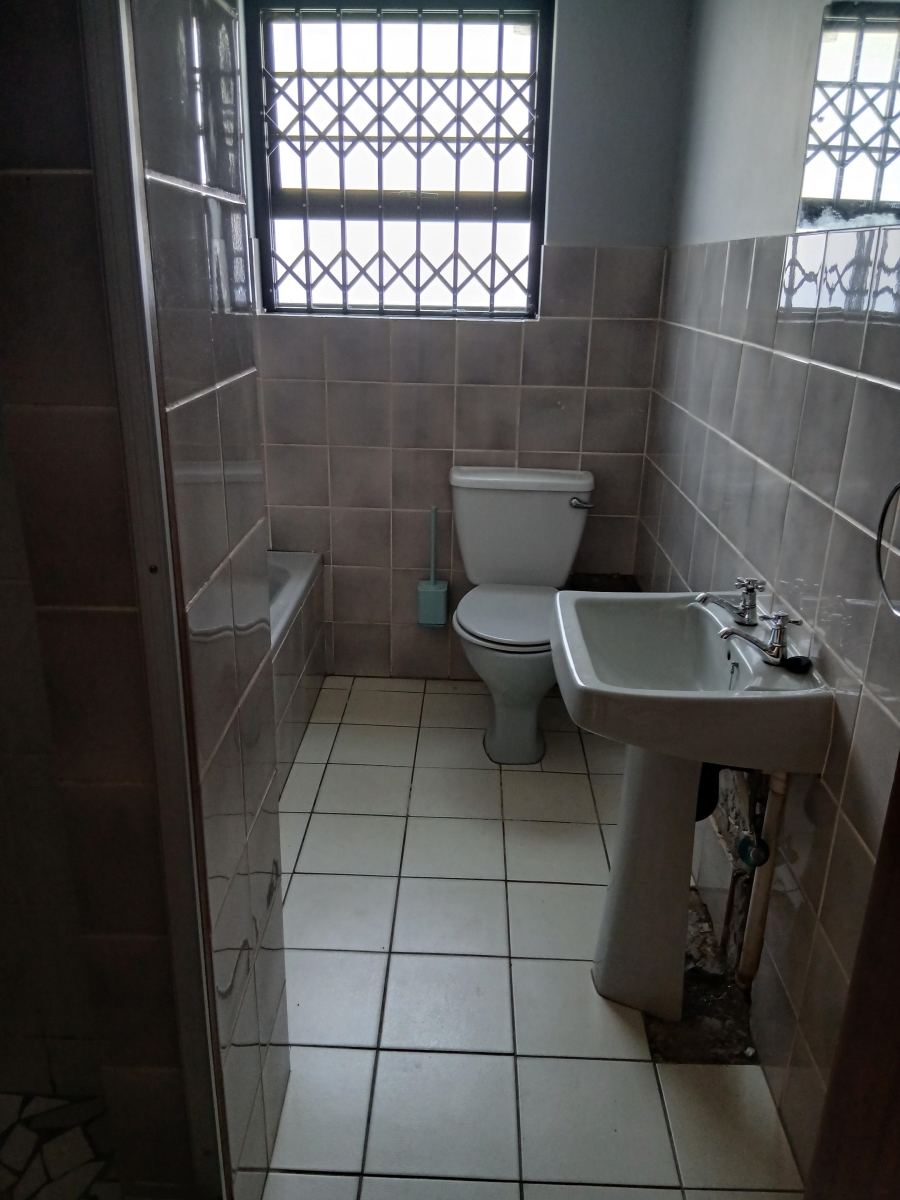 3 Bedroom Property for Sale in Pellsrus Eastern Cape